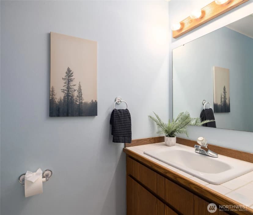 Property photo for 2496 Yew Street Road, Bellingham photo 19
