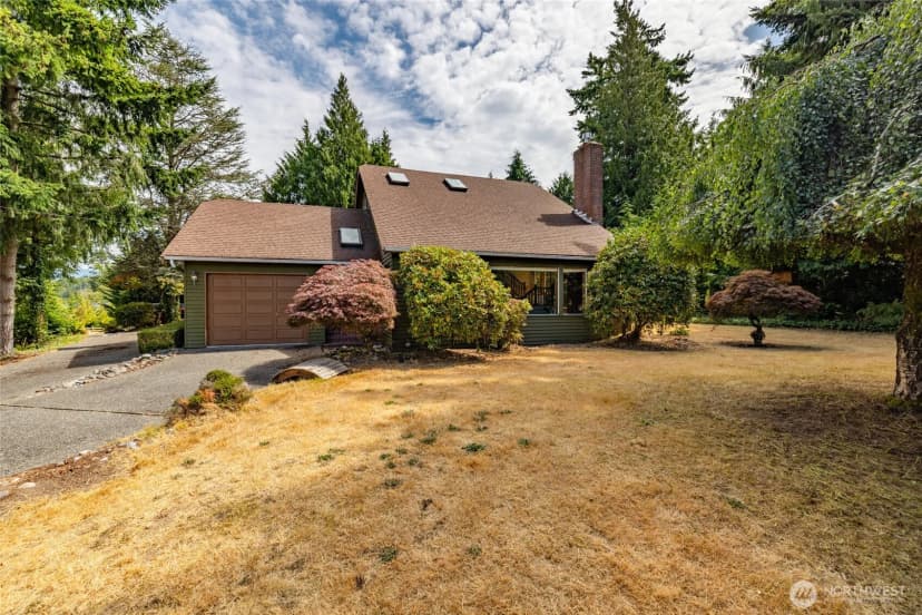 Property photo for 2496 Yew Street Road, Bellingham photo 28