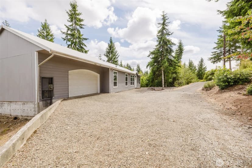 Property photo for 2683 Ridgecrest Drive W, Bremerton photo 4