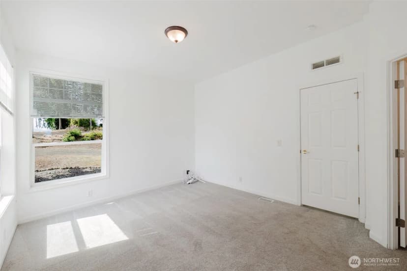 Property photo for 2683 Ridgecrest Drive W, Bremerton photo 17
