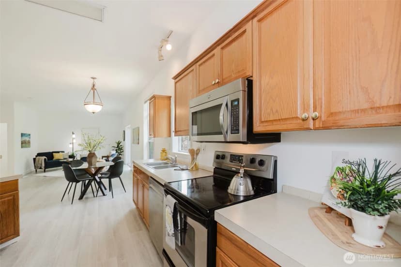 Property photo for 2683 Ridgecrest Drive W, Bremerton photo 11