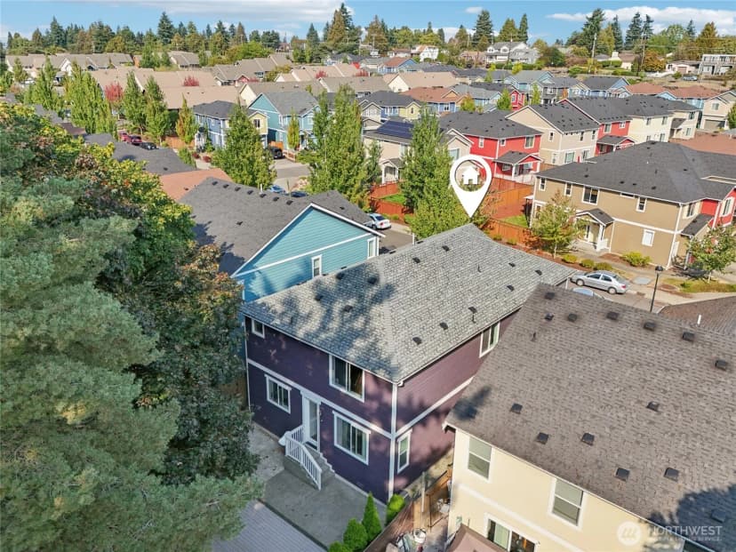 Property photo for 11133 5th Avenue Sw, Seattle photo 33