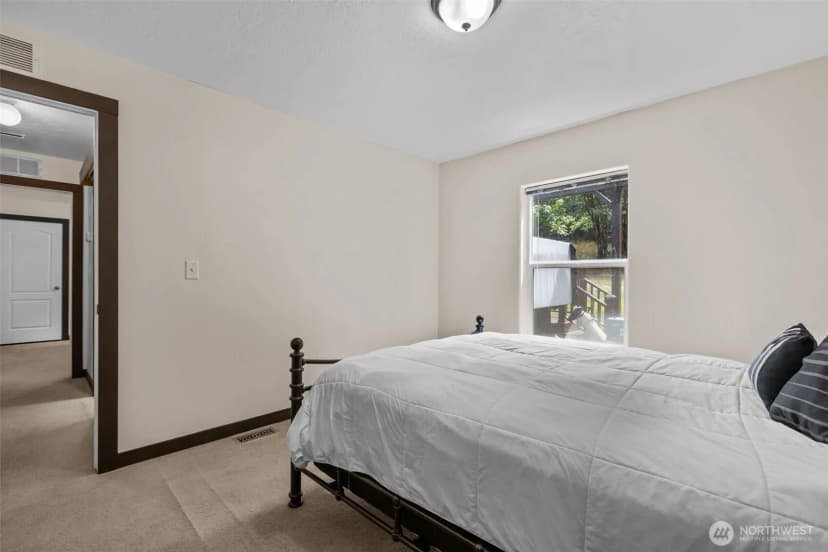 Property photo for 18916 27th Street Nw, Lakebay photo 28