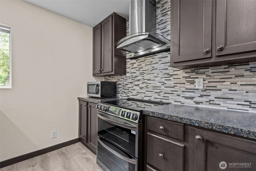 Property photo for 18916 27th Street Nw, Lakebay photo 14