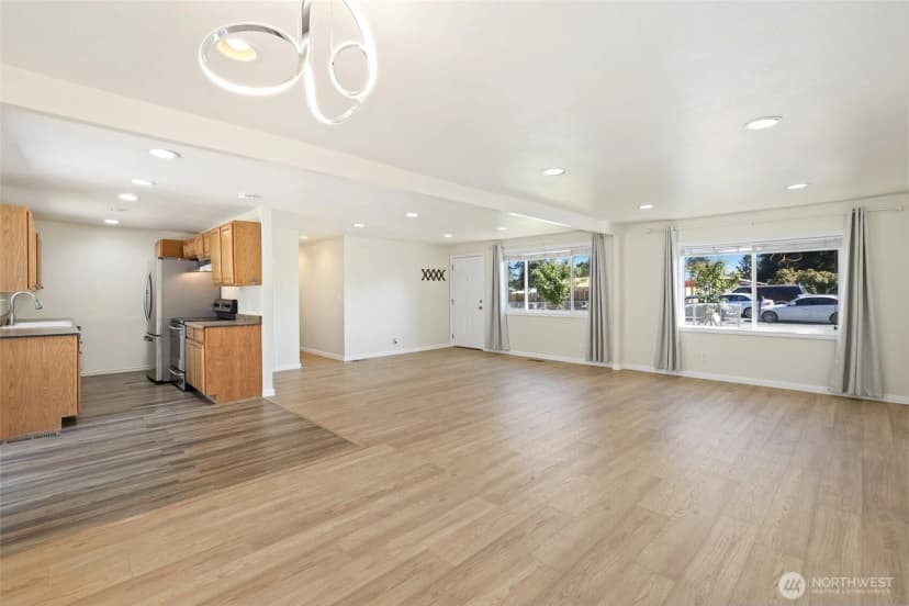 Property photo for 11802 Se 272nd Place, Kent photo 11