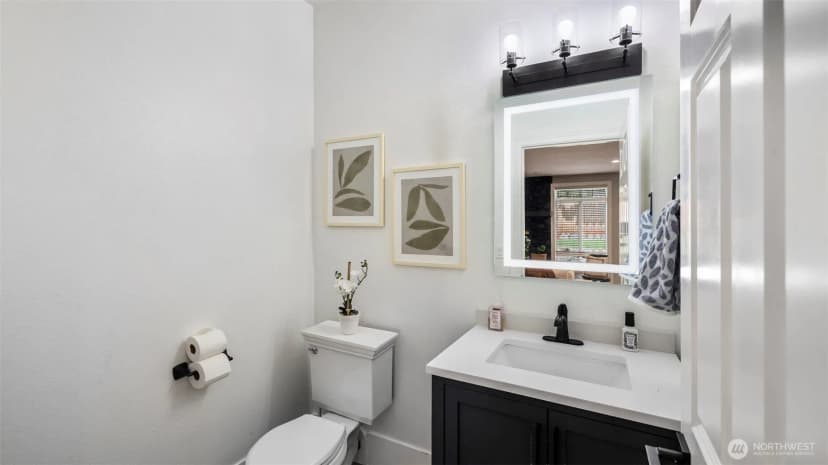 Property photo for 23728 135th Place Se, Kent photo 13