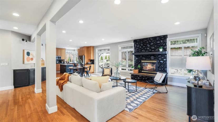 Property photo for 23728 135th Place Se, Kent photo 14