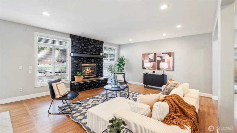 Property photo for 23728 135th Place Se, Kent photo 15