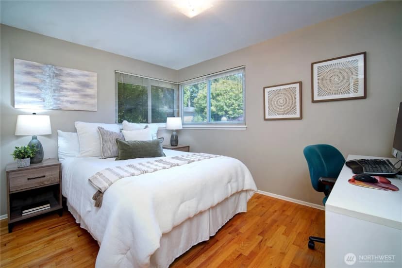 Property photo for 4111 Ne 103rd Place, Seattle photo 13
