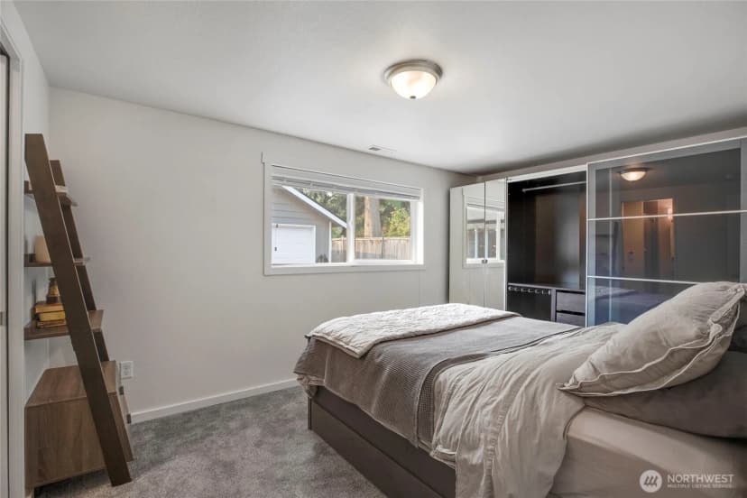 Property photo for 3029 Ne 133rd Street, Seattle photo 16