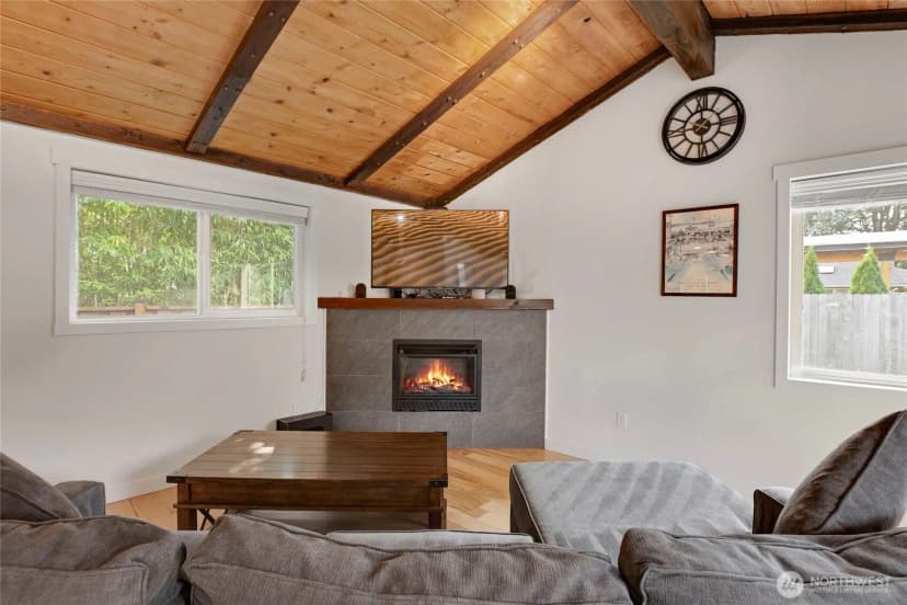 Property photo for 3029 Ne 133rd Street, Seattle photo 15