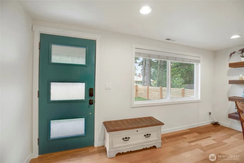 Property photo for 3029 Ne 133rd Street, Seattle photo 4
