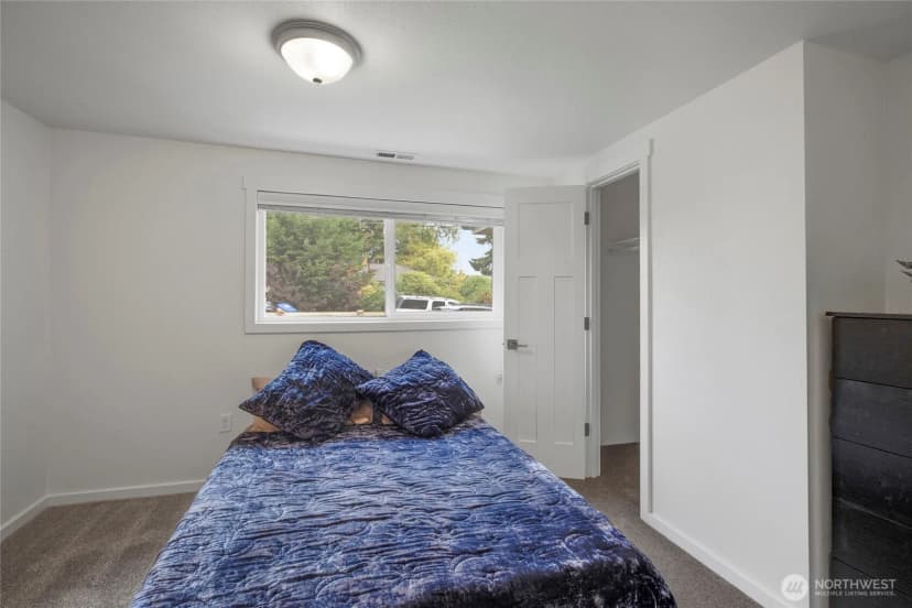 Property photo for 3029 Ne 133rd Street, Seattle photo 21