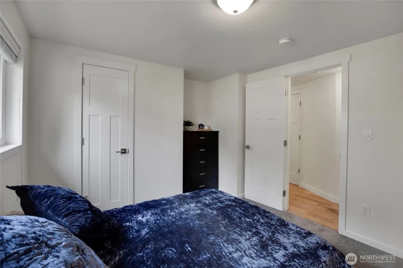 Property photo for 3029 Ne 133rd Street, Seattle photo 23