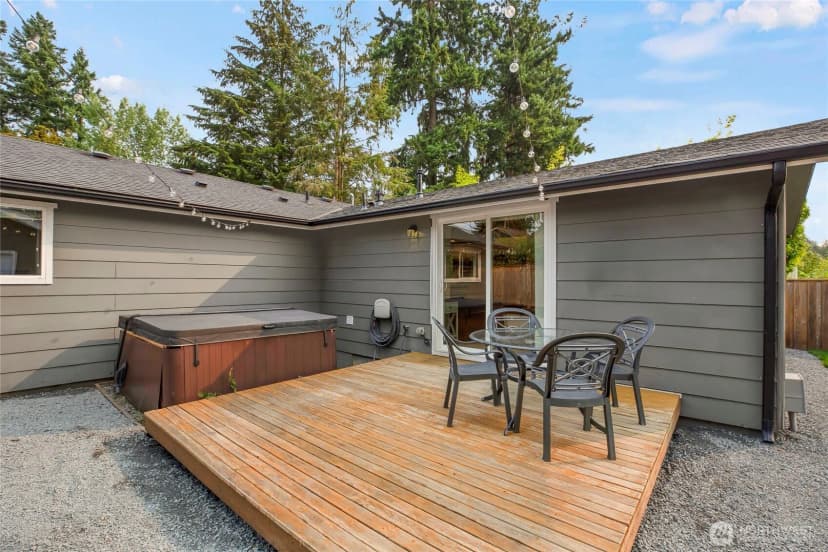 Property photo for 3029 Ne 133rd Street, Seattle photo 26
