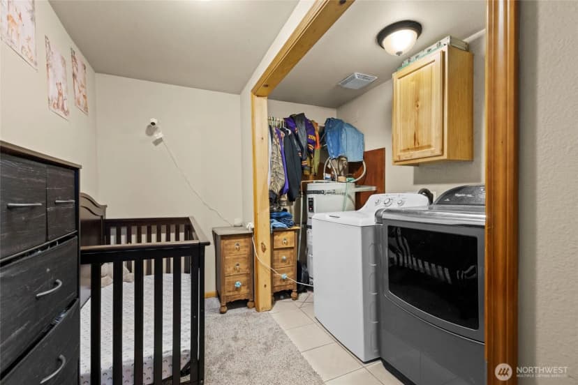 Property photo for 45185 Duffy Street, Concrete photo 16