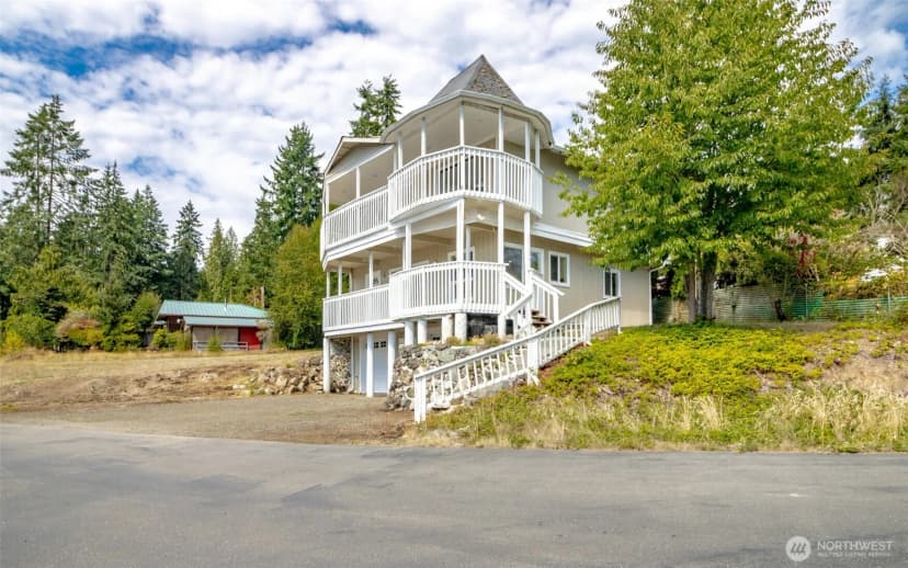 Property photo for 12405 103rd Street Ct Nw, Gig Harbor photo 2