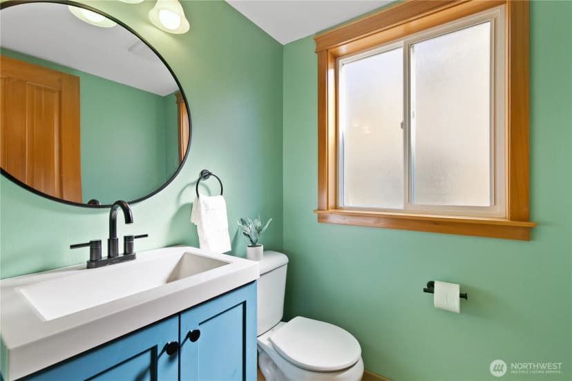 Property photo for 6720 14th Avenue Nw #b, Seattle photo 15