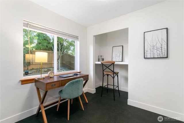 Property photo for 6720 14th Avenue Nw #b, Seattle photo 3