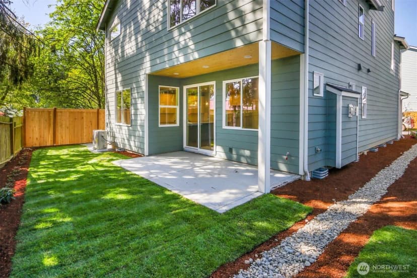 Property photo for 14130 15th Avenue W, Lynnwood photo 31