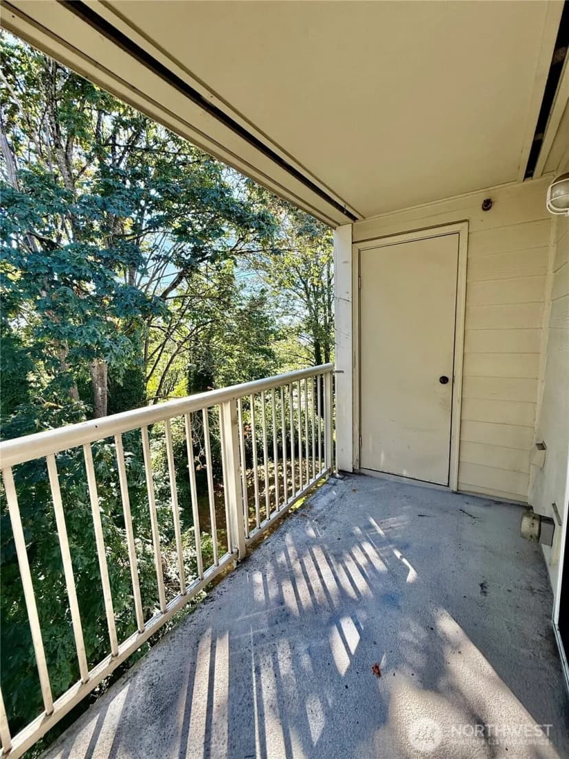 Property photo for 975 Aberdeen Avenue Ne #e403, Renton photo 15