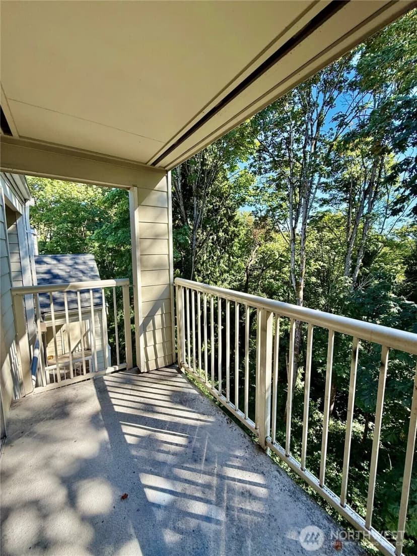 Property photo for 975 Aberdeen Avenue Ne #e403, Renton photo 16