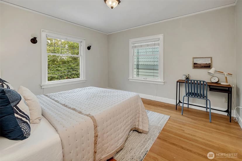 Property photo for 923 33rd Avenue, Seattle photo 25