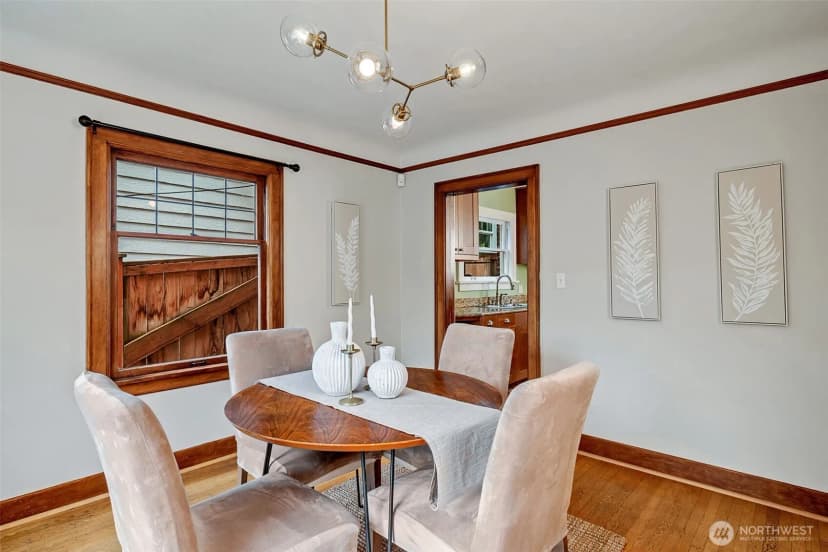 Property photo for 923 33rd Avenue, Seattle photo 11