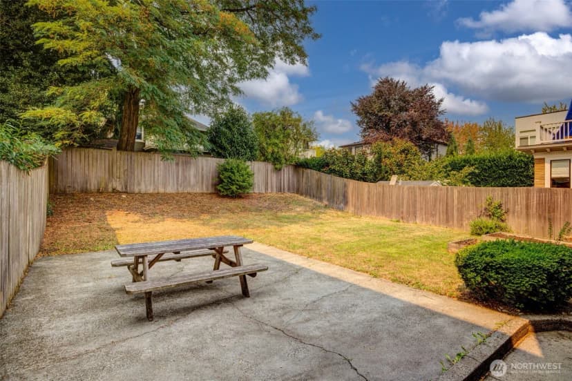 Property photo for 923 33rd Avenue, Seattle photo 34