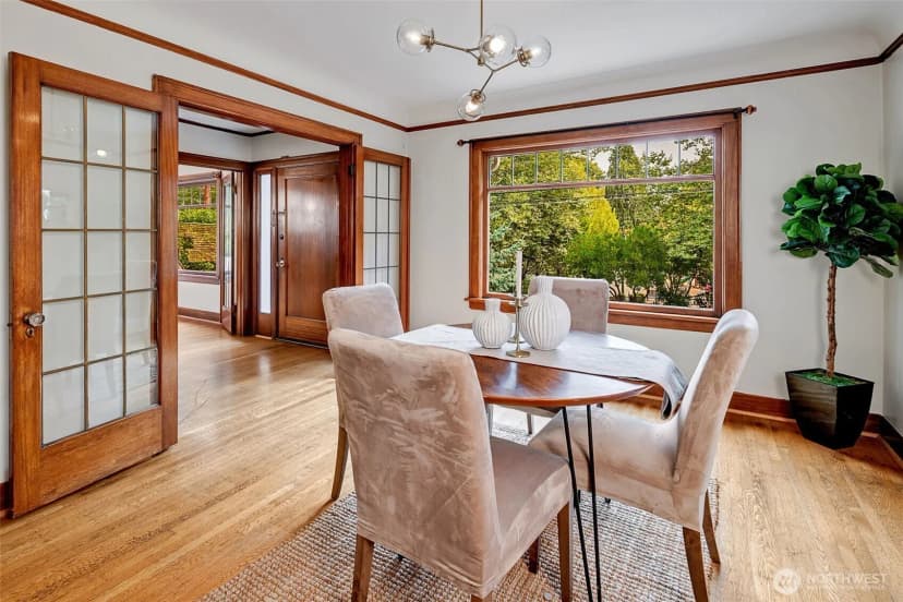 Property photo for 923 33rd Avenue, Seattle photo 12