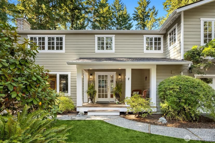 Property photo for 8180 Ne Blakely Heights Court, Bainbridge Island photo 2