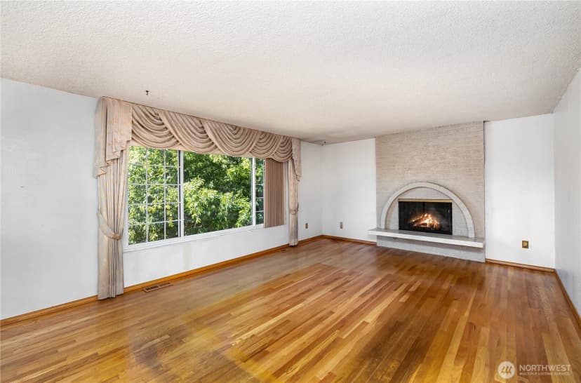 Property photo for 27510 12th Place S, Des Moines photo 4