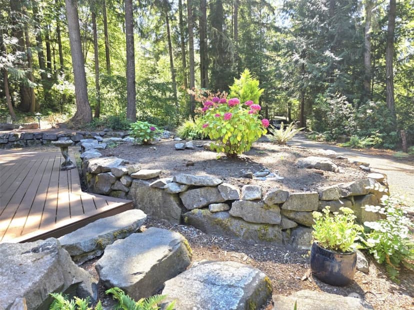 Property photo for 6136 Puget Beach Road Ne, Olympia photo 27