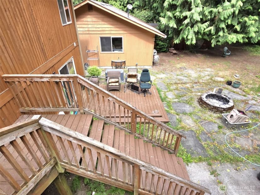 Property photo for 6136 Puget Beach Road Ne, Olympia photo 20