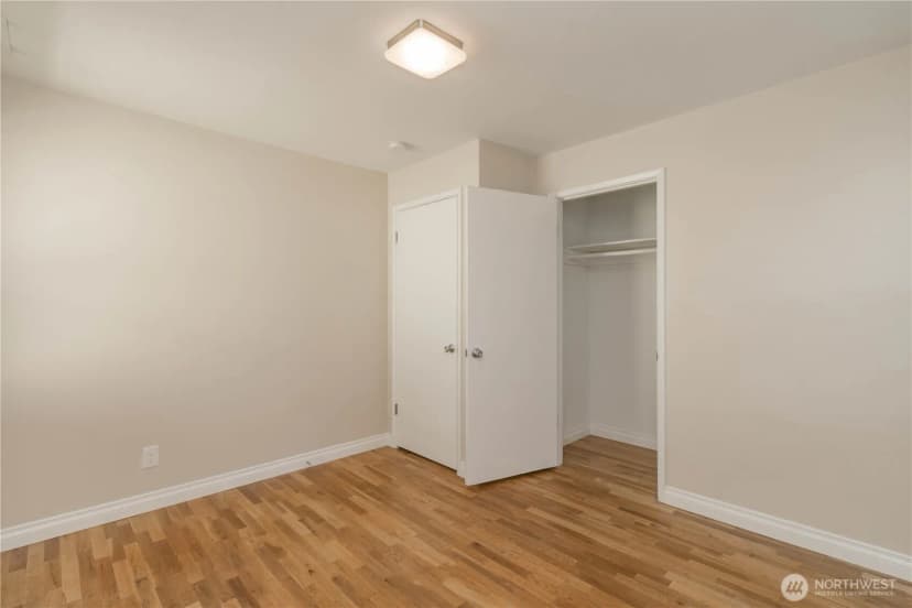 Property photo for 8317 Wolcott Avenue S, Seattle photo 17