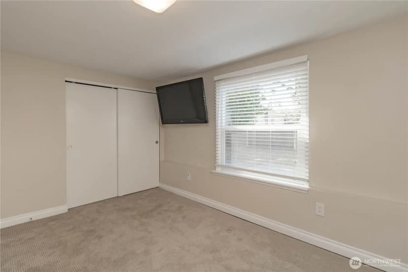 Property photo for 8317 Wolcott Avenue S, Seattle photo 29