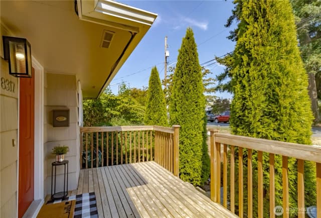Property photo for 8317 Wolcott Avenue S, Seattle photo 5