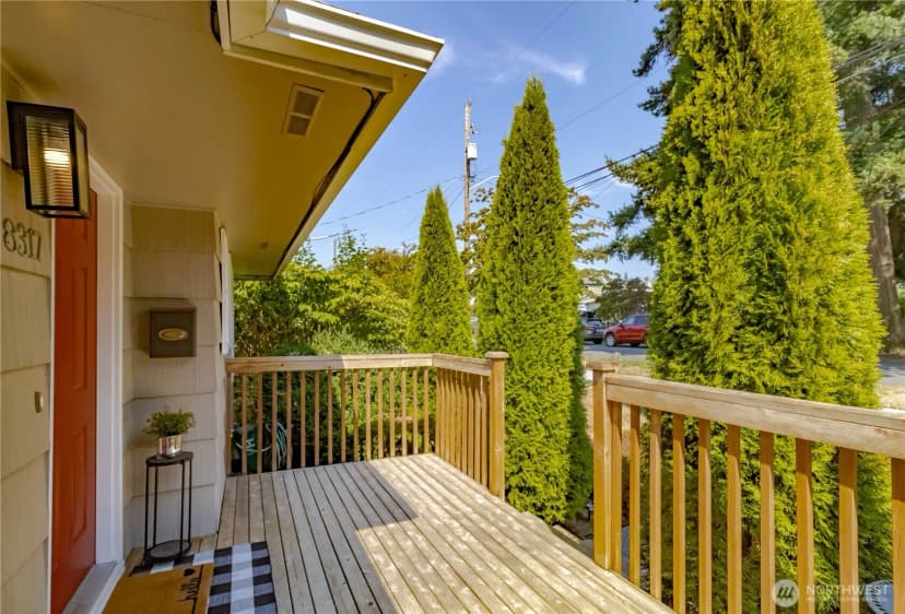 Property photo for 8317 Wolcott Avenue S, Seattle photo 5