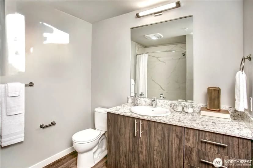 Property photo for 1085 103rd Avenue Ne #206, Bellevue photo 12