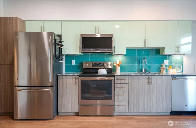Property photo for 1085 103rd Avenue Ne #206, Bellevue photo 9