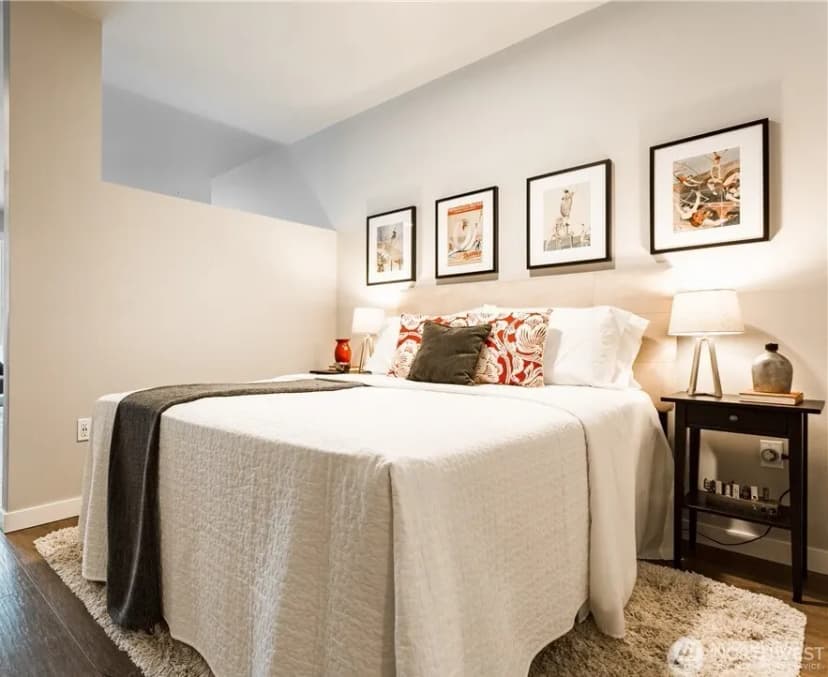 Property photo for 1085 103rd Avenue Ne #206, Bellevue photo 11