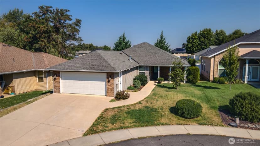 Property photo for 739 Se Songbird Lane, College Place photo 2