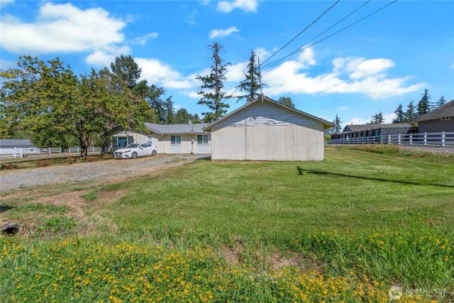 Property photo for 3519 138th Street E, Tacoma photo 4