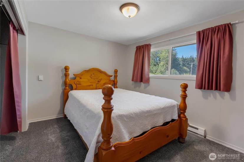 Property photo for 3519 138th Street E, Tacoma photo 12
