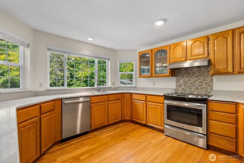 Property photo for 4402 79th Avenue Sw, Olympia photo 11