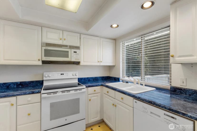 Property photo for 7332 192nd Place Sw, Lynnwood photo 6