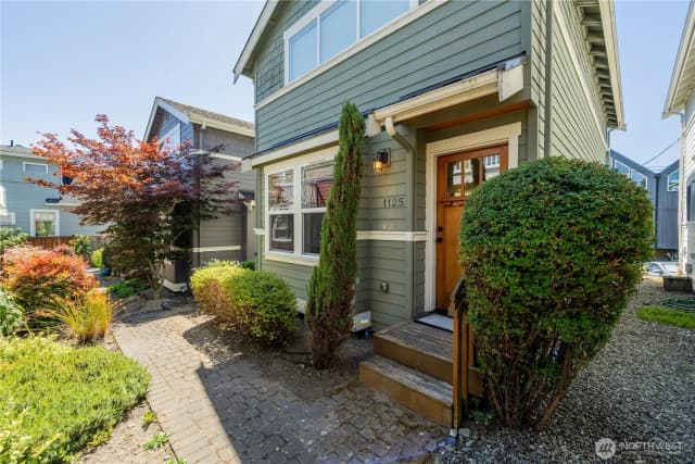 Property photo for 1125 24th Avenue S, Seattle