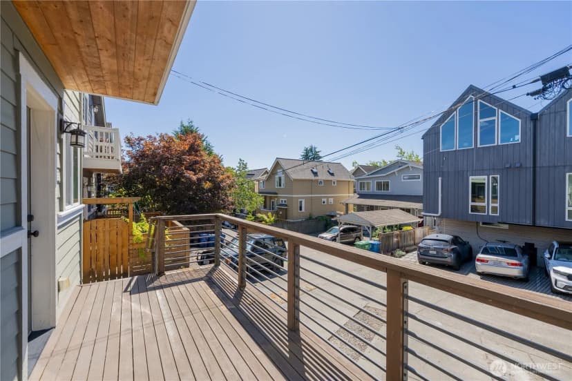 Property photo for 1125 24th Avenue S, Seattle photo 32