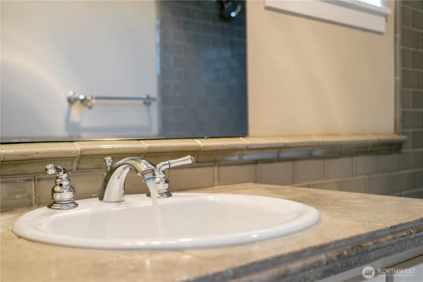 Property photo for 1125 24th Avenue S, Seattle photo 25