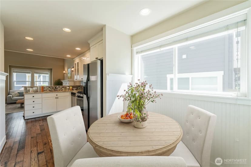 Property photo for 1125 24th Avenue S, Seattle photo 15